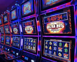 Esports ပြိုင်ပွဲ odds နှင့် live betting အင်တာဖေစ်